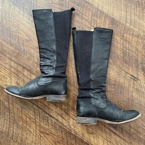 Frye - Molly Gore Elastic Tall Riding Boot
